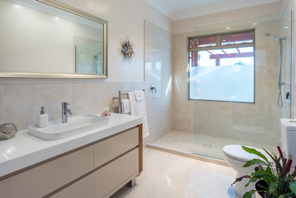Aldaha Luxury Accommodation Blenheim Exterior photo